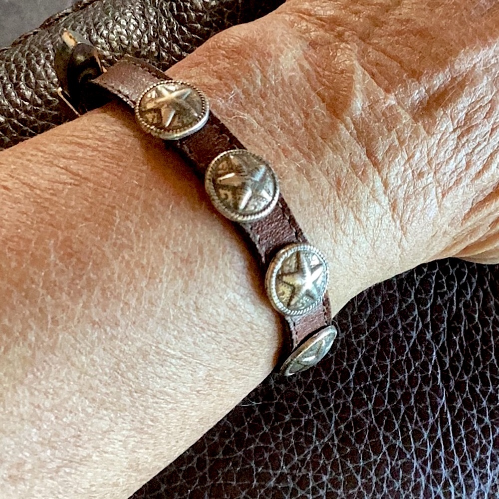 Leather western bracelet.